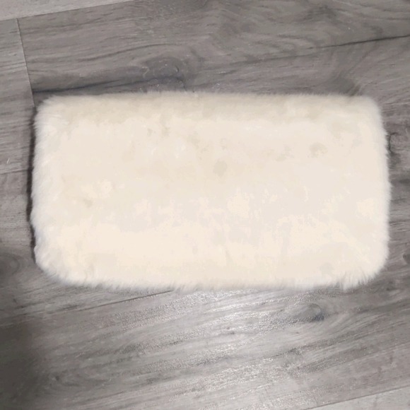 Aldo Cream Fur Clutch - Picture 3 of 4